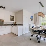 Cozy With Garden And Terrace 德哈恩