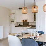 公寓 Cozy With Garden And Terrace
