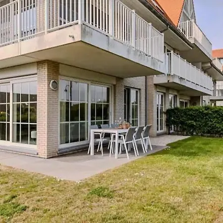 Cozy With Garden And Terrace Apartment *